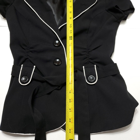 #063 Maurices Small belted jacket blazer - Picture 5 of 9